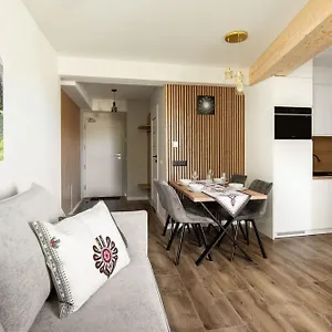 apartament-monte-zakopane.zakopanehotels.org/